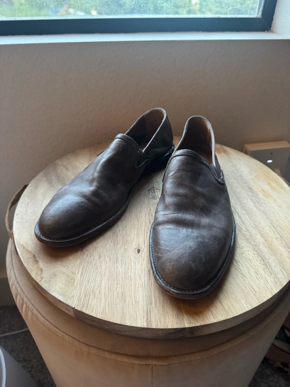 Women’s Trask Leather Slip-On Dress Shoes - Grey Metallic 8.5